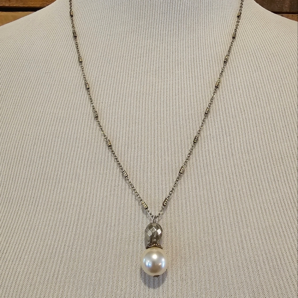 Ivory faux pearl & mercury glass look bead pendant on goldtone chain
